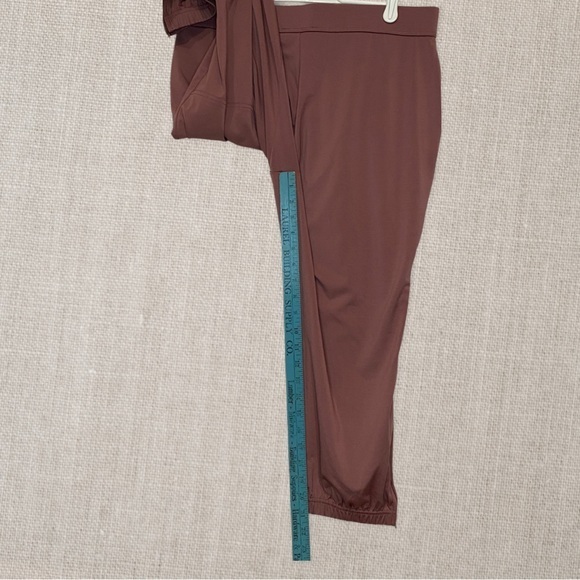 Lisa Rinna Collection Petite Rose Colored Banded Bottom‎ Knit Crop Pants Size MP - Picture 5 of 5